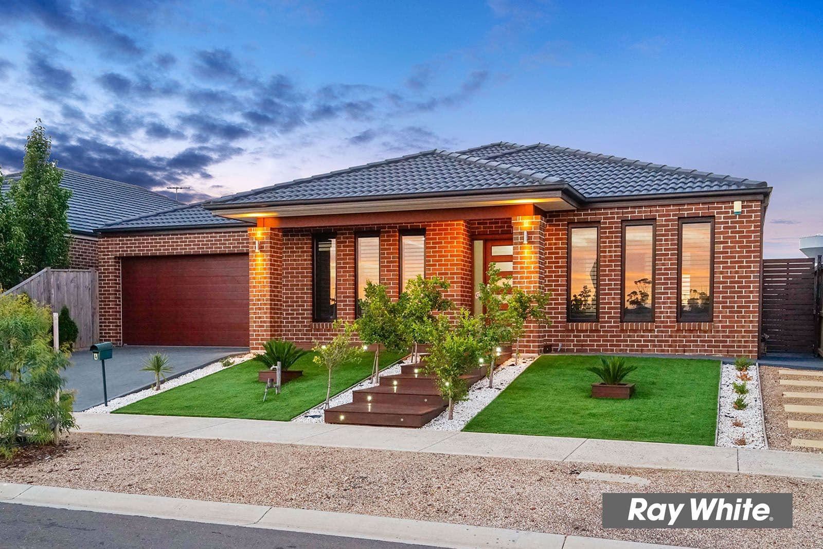 4 Tourmaline Street, Tarneit VIC 3029, Tarneit - Thumbnail 2