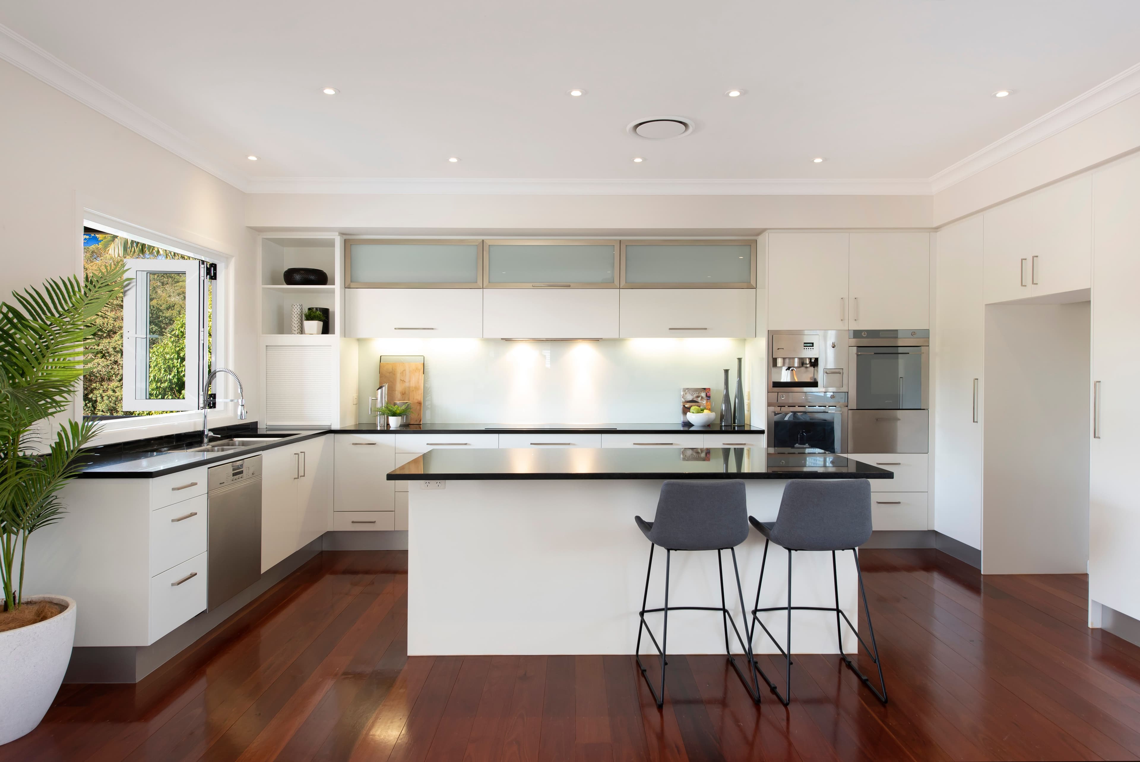76 Hecklemann Street, Carina Heights QLD 4152, Carina Heights - Thumbnail 2