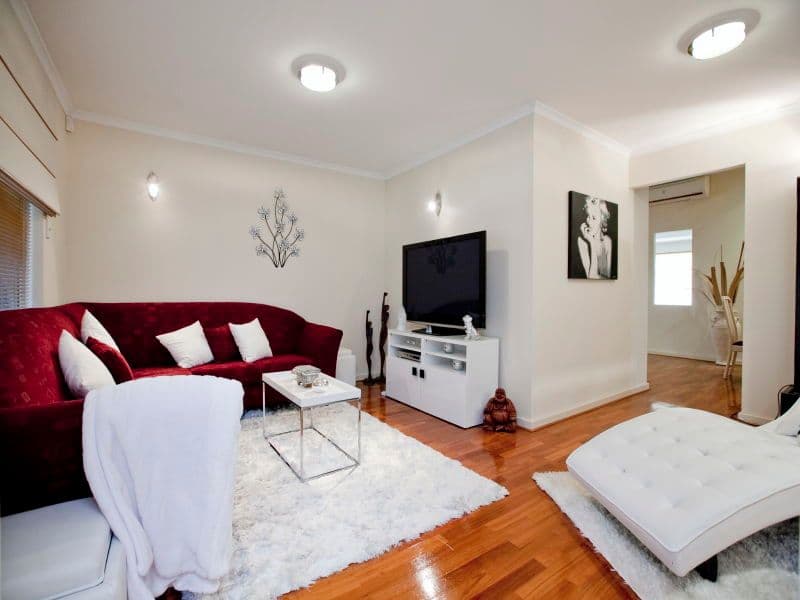 4 Meadowbank Way, LANDSDALE WA 6065, Landsdale - Thumbnail 2