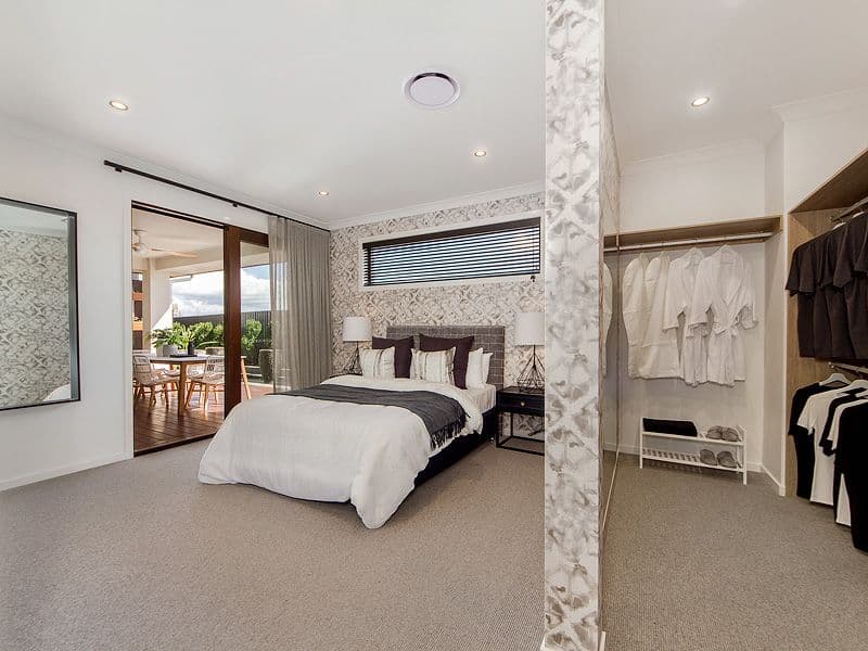18 Spinnaker Boulevard, Newport QLD 4020, Newport - Thumbnail 8