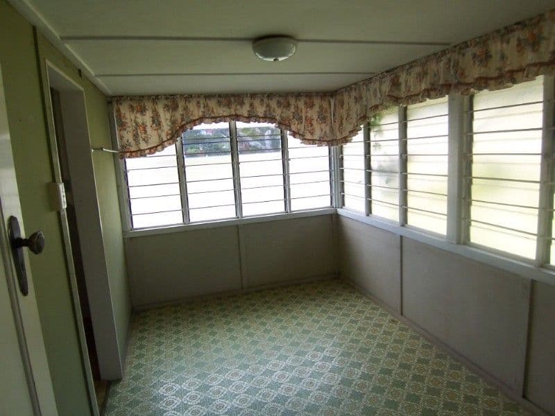 1109 Logan Road, HOLLAND PARK WEST QLD 4121, Holland Park West - Thumbnail 8