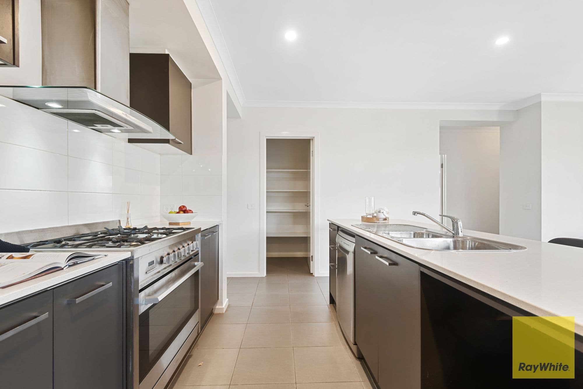 26 Stockyard Street, Truganina VIC 3029, Truganina - Thumbnail 6