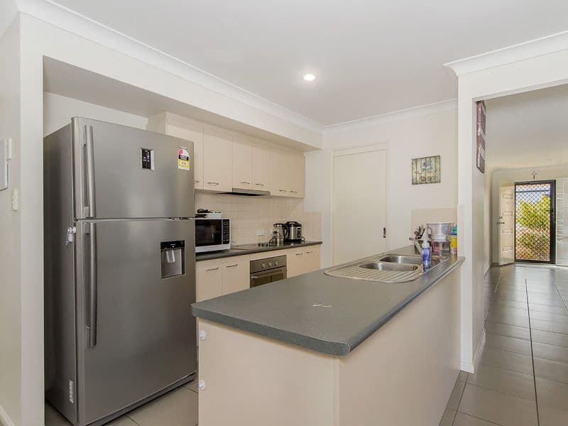 17 Lister Street, Oxenford QLD 4210, Oxenford - Thumbnail 7