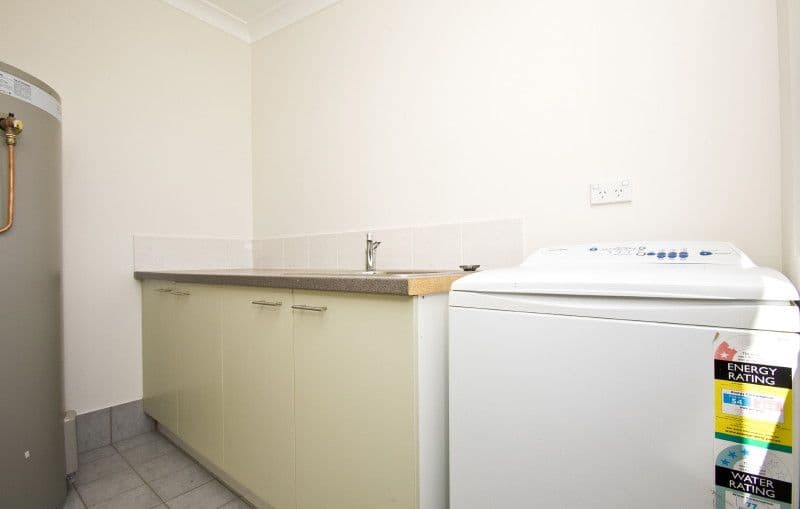 2 Coronation Avenue, BRAIDWOOD NSW 2622, Braidwood - Thumbnail 7
