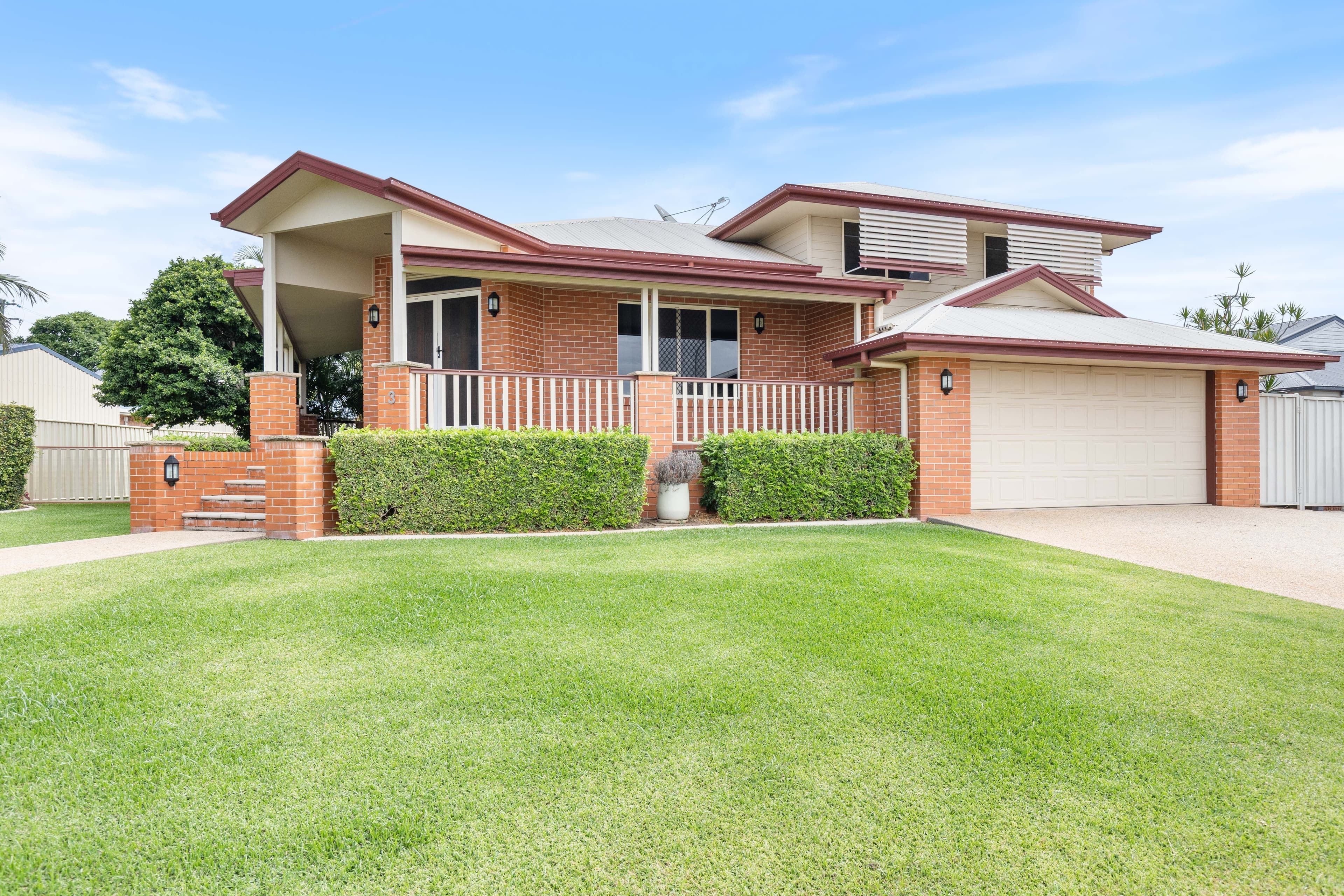 3 Yering Street, Emerald QLD 4720, Emerald - Thumbnail 2