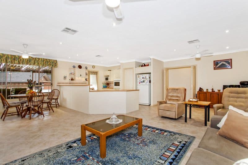 65 Patrick Crescent, SARATOGA NSW 2251, Saratoga - Thumbnail 4
