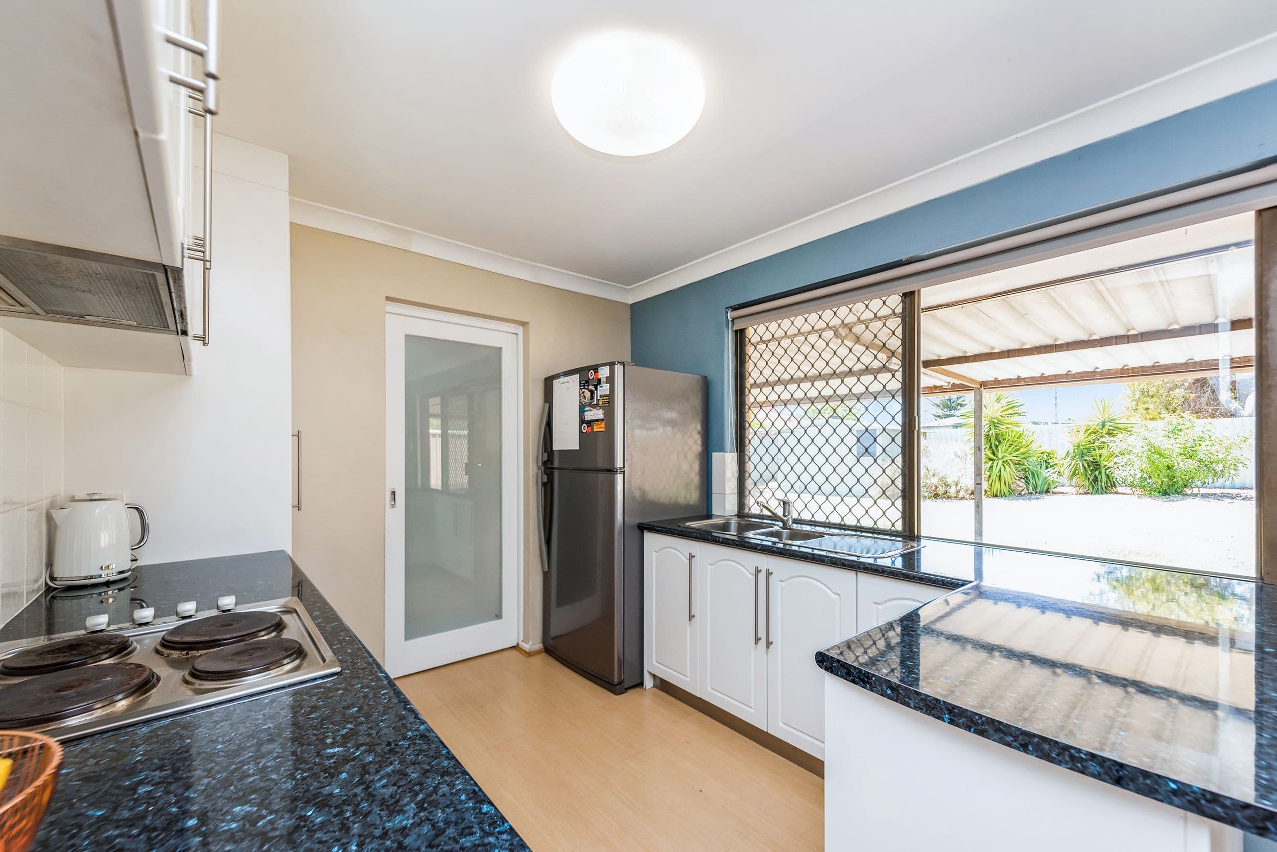 51 Willmott Drive, Cooloongup WA 6168, Cooloongup - Thumbnail 5