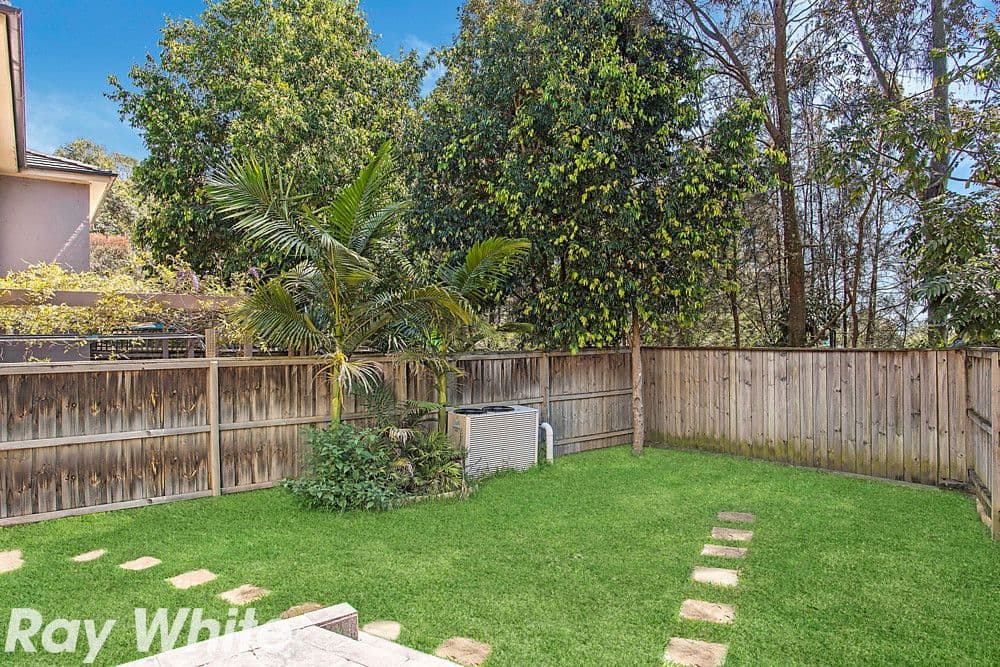 25 Jacqui Circuit, Baulkham Hills NSW 2153, Baulkham Hills - Thumbnail 4