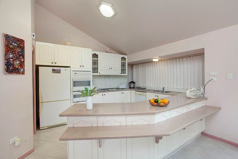 8 Springdale Close, Blackbutt - Thumbnail 2