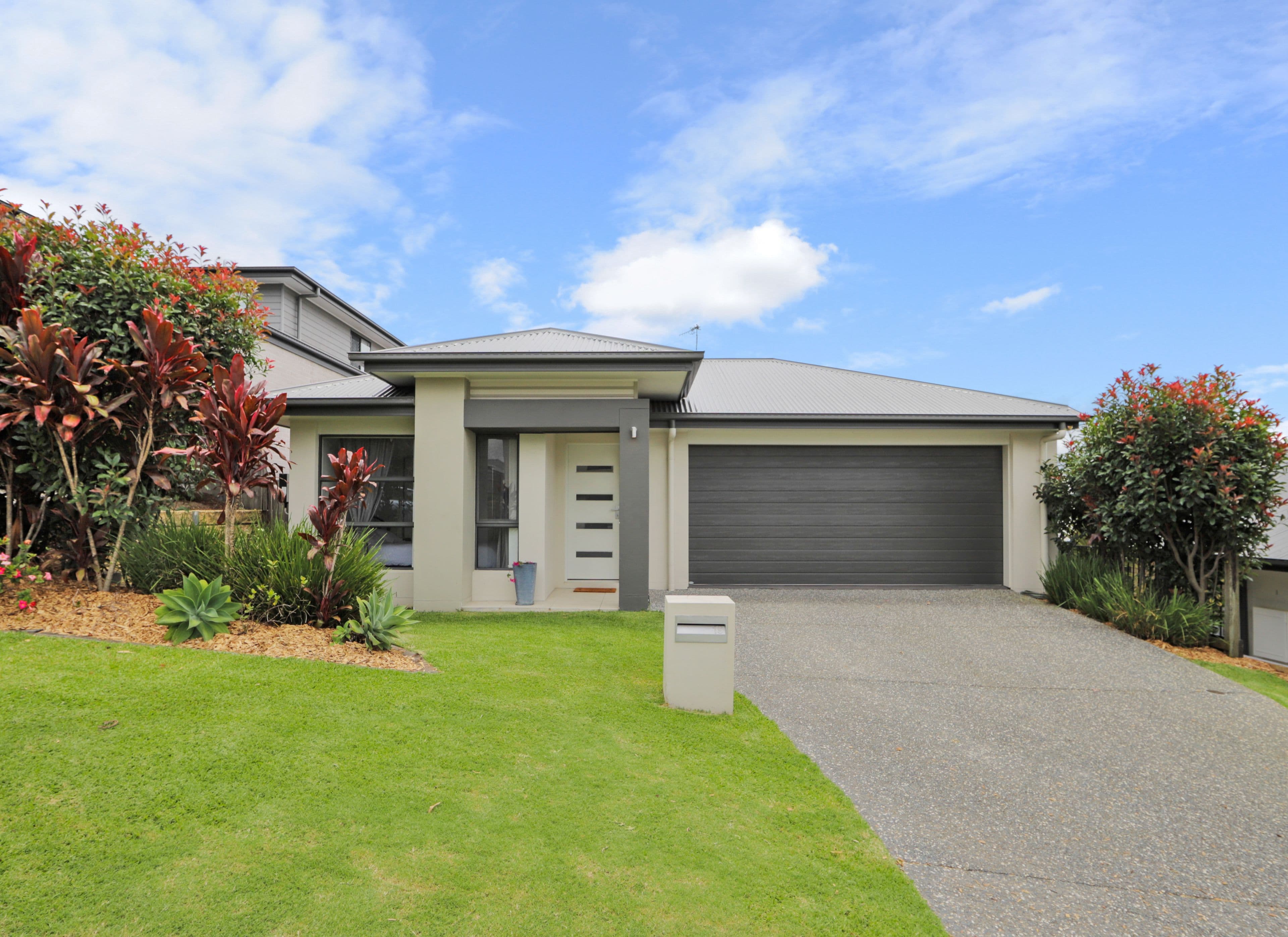 19 Gordon Street, Ormeau Hills QLD 4208, Ormeau Hills - Image 1