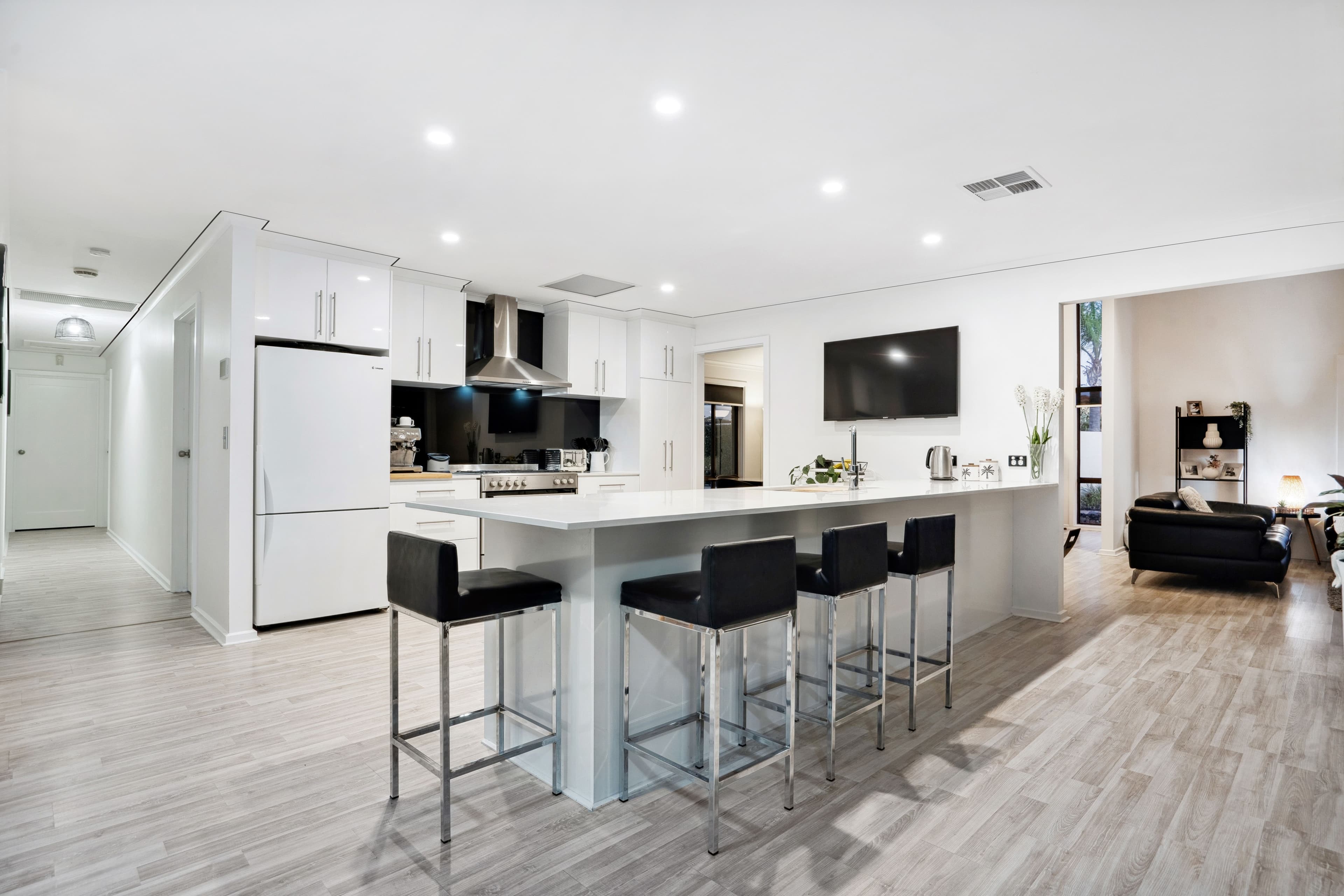 2 Azzurra Court, North Haven SA 5018, North Haven - Thumbnail 8