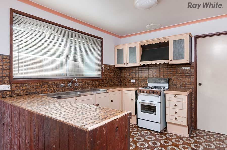 3 Stenson Road, Kealba VIC 3021, Kealba - Thumbnail 3