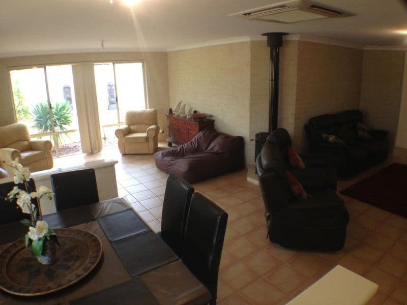 105 Hornibrook Road, DALYELLUP WA 6230, Dalyellup - Thumbnail 3