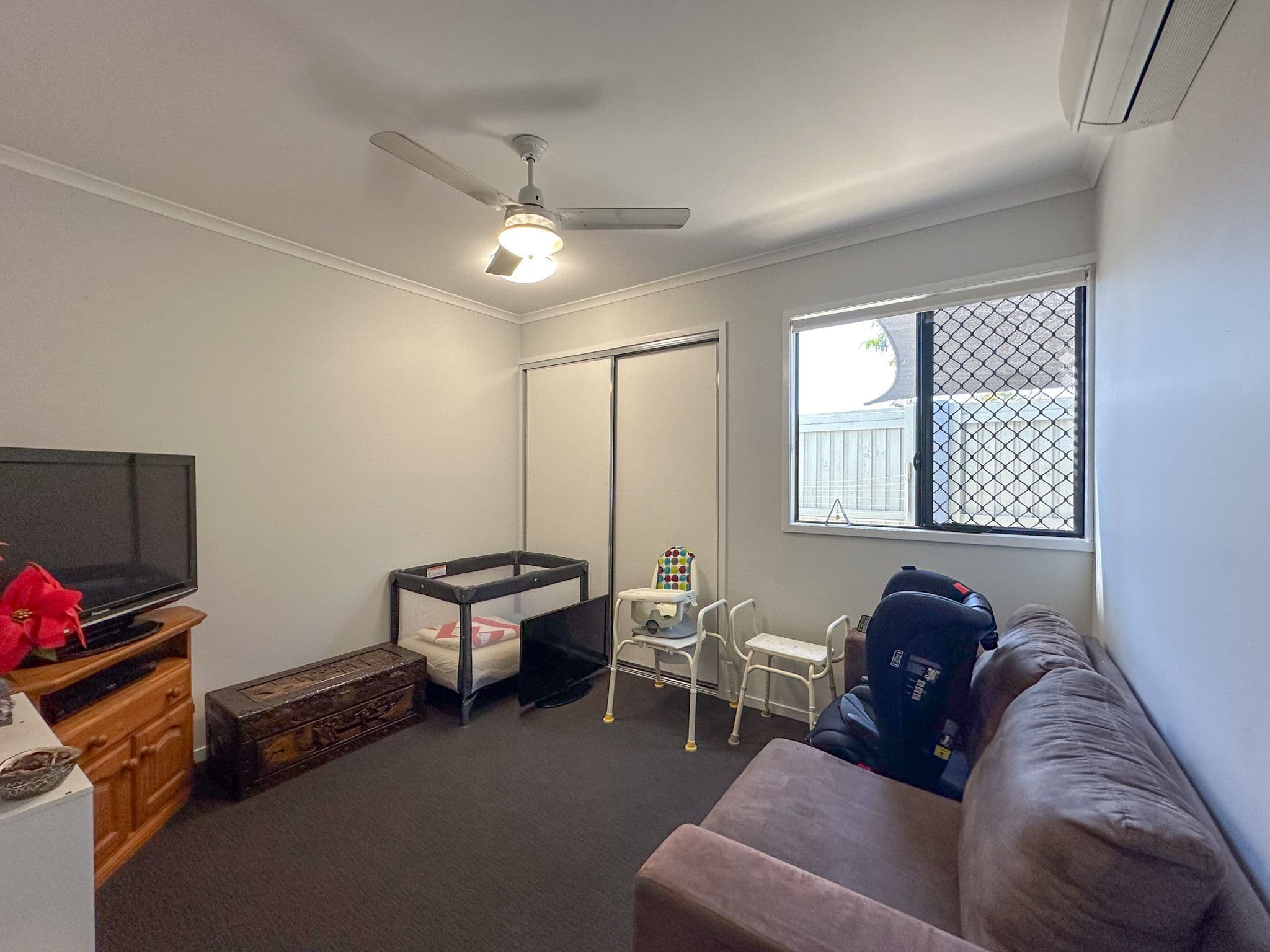 33 Masthead Avenue, Burdell QLD 4818, Burdell - Thumbnail 4