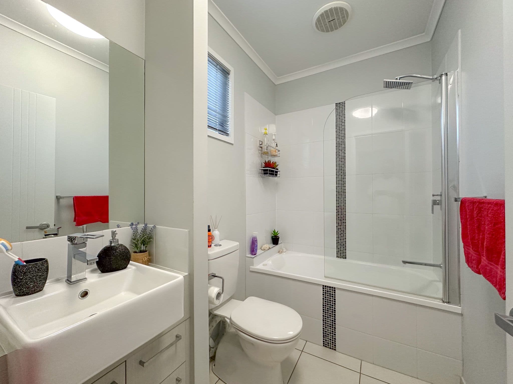 33 Masthead Avenue, Burdell QLD 4818, Burdell - Thumbnail 5
