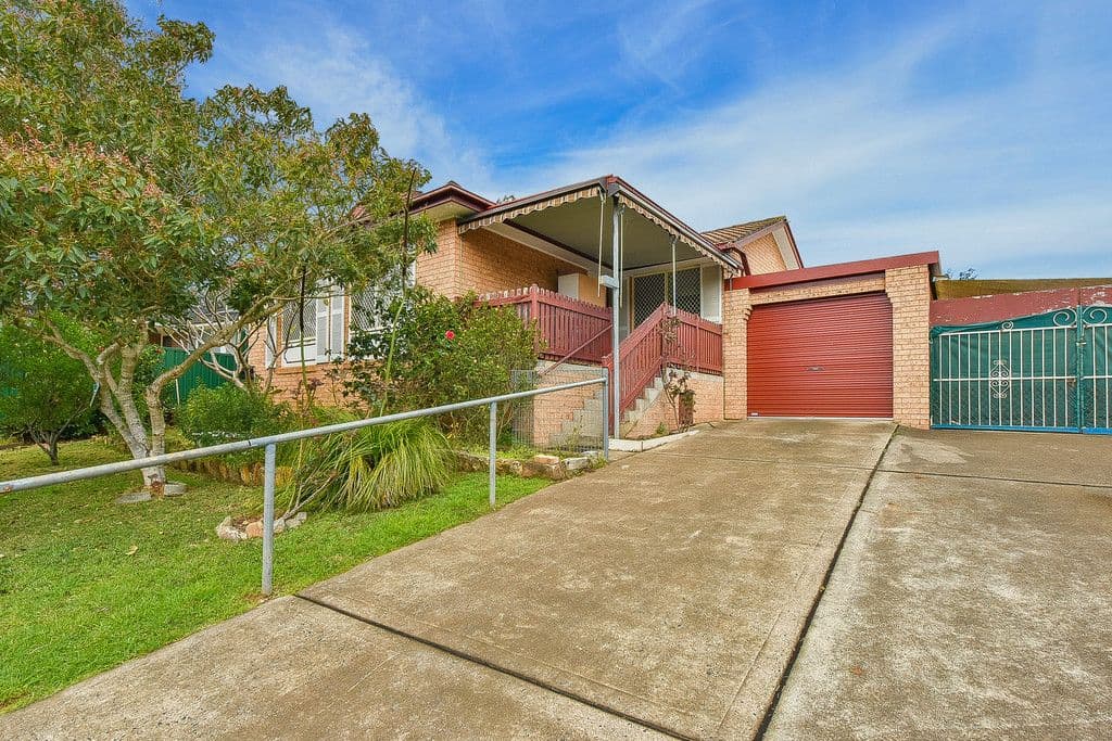 62 Dobell Road, Eagle Vale NSW 2558, Eagle Vale - Image 1