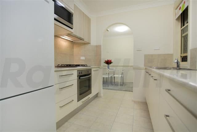 8 Corvus Close, GLENMORE PARK NSW 2745, Glenmore Park - Thumbnail 3