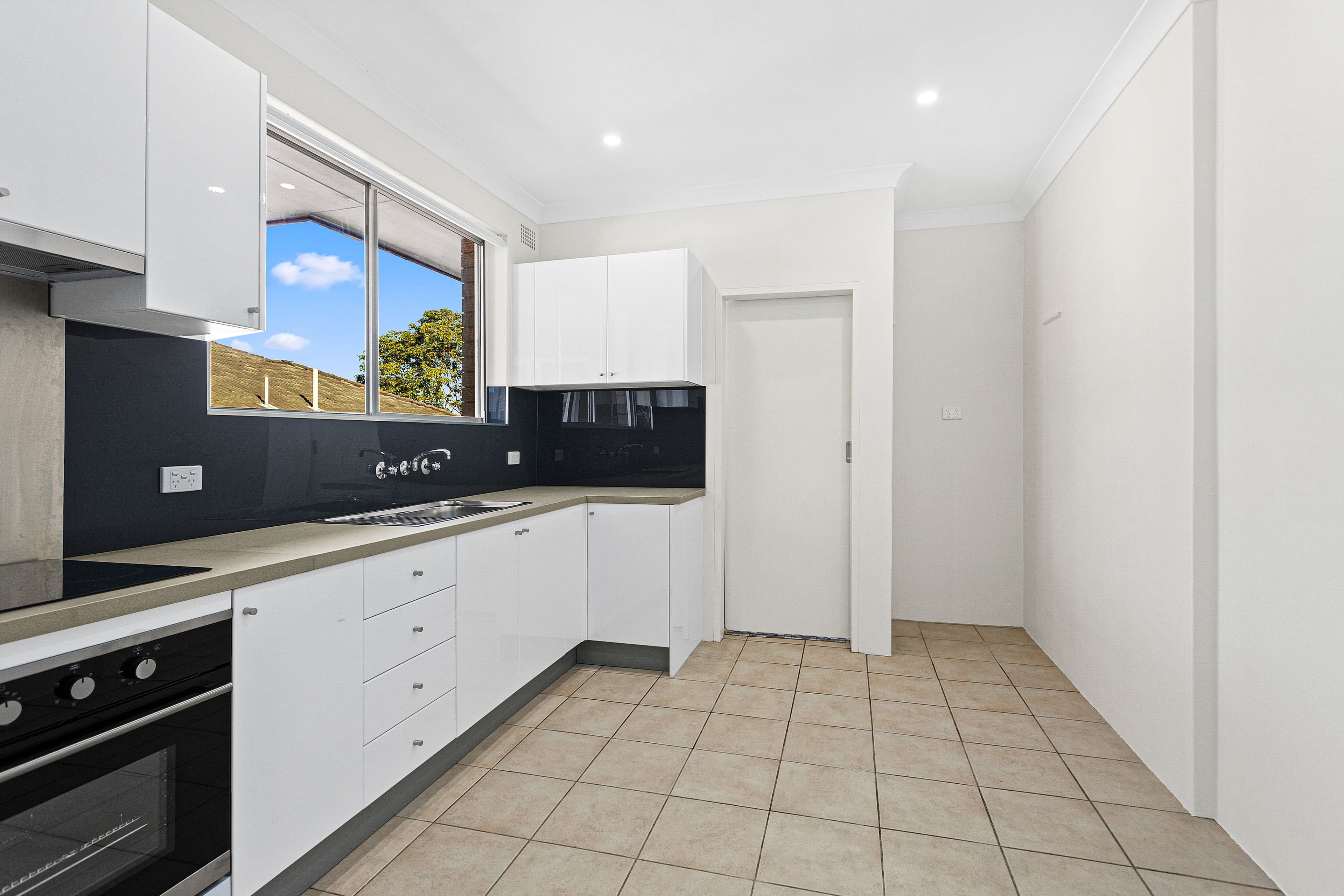 44 Jersey Avenue, Mortdale NSW 2223, Mortdale - Thumbnail 2