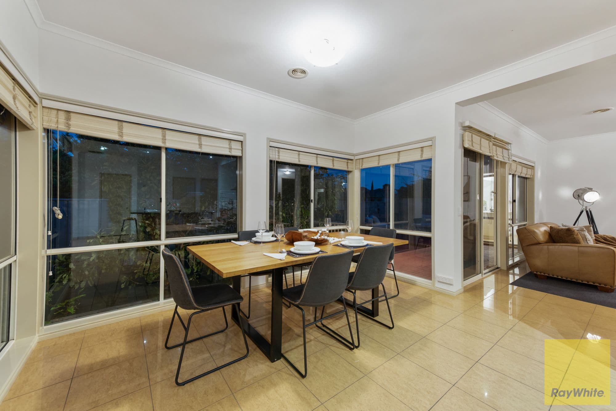 27 FRAWLEY Court, Tarneit VIC 3029, Tarneit - Thumbnail 6