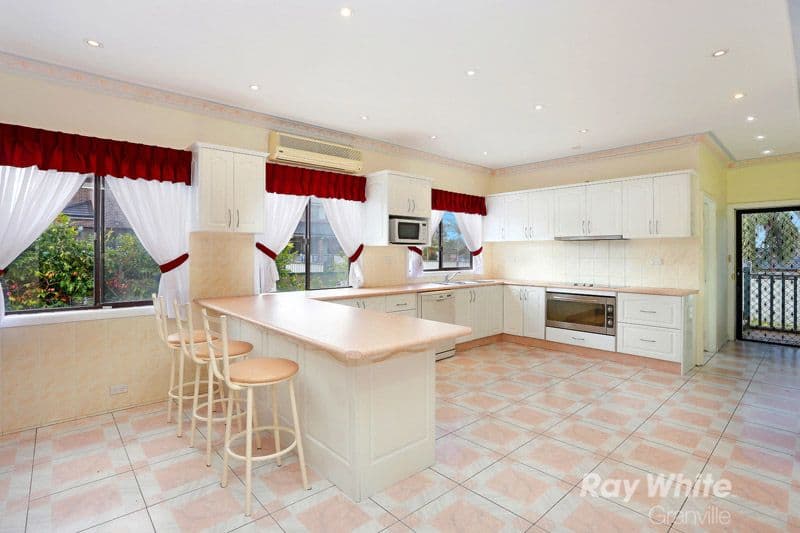 42 Eustace Street, FAIRFIELD HEIGHTS NSW 2165, Fairfield Heights - Thumbnail 4