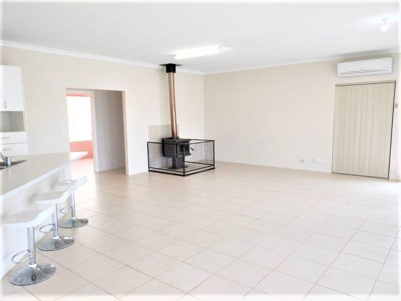 1 Gleneagles Drive, Bridgetown WA 6255, Bridgetown - Thumbnail 2