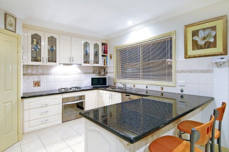 107 Edmund Rice Parade, WATSONIA NORTH VIC 3087, Watsonia North - Thumbnail 3