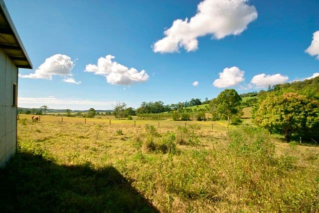 121 Mount Stanley Road, Nanango, QLD, 4615, East Nanango - Thumbnail 8