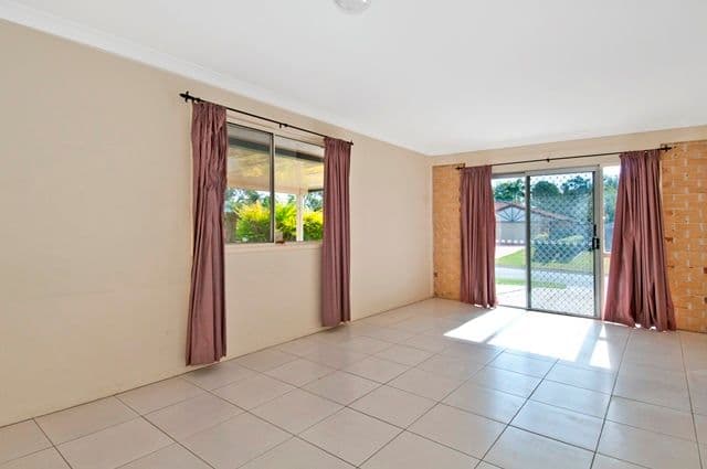 26 Wyena Street, Camp Hill QLD 4152, Camp Hill - Thumbnail 5