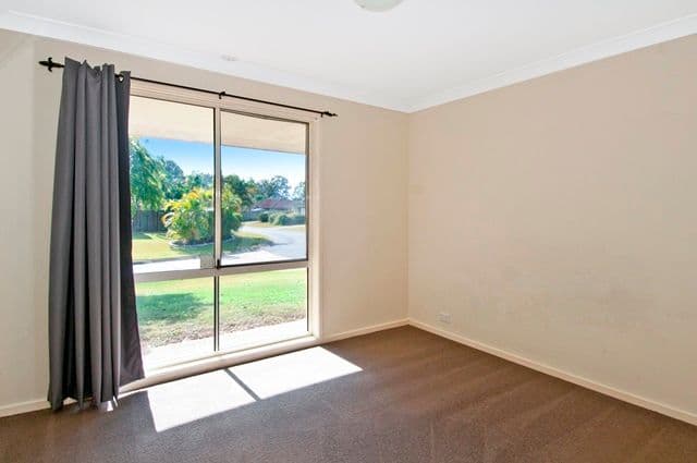 26 Wyena Street, Camp Hill QLD 4152, Camp Hill - Thumbnail 7