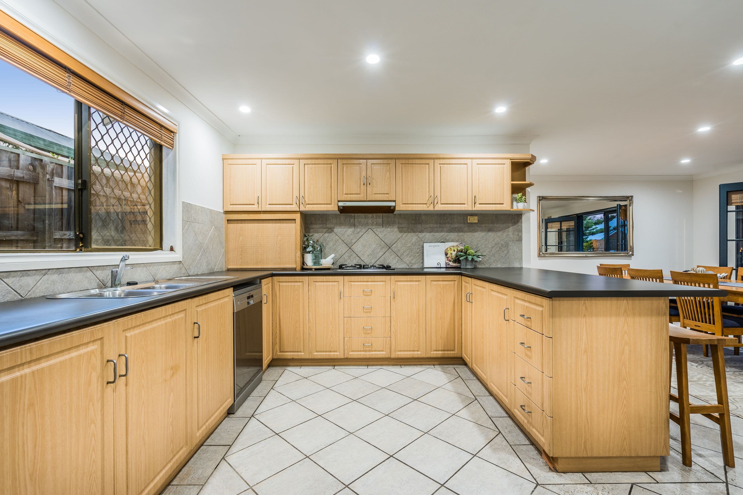 7 Colburn Way, East Fremantle WA 6158, East Fremantle - Thumbnail 7