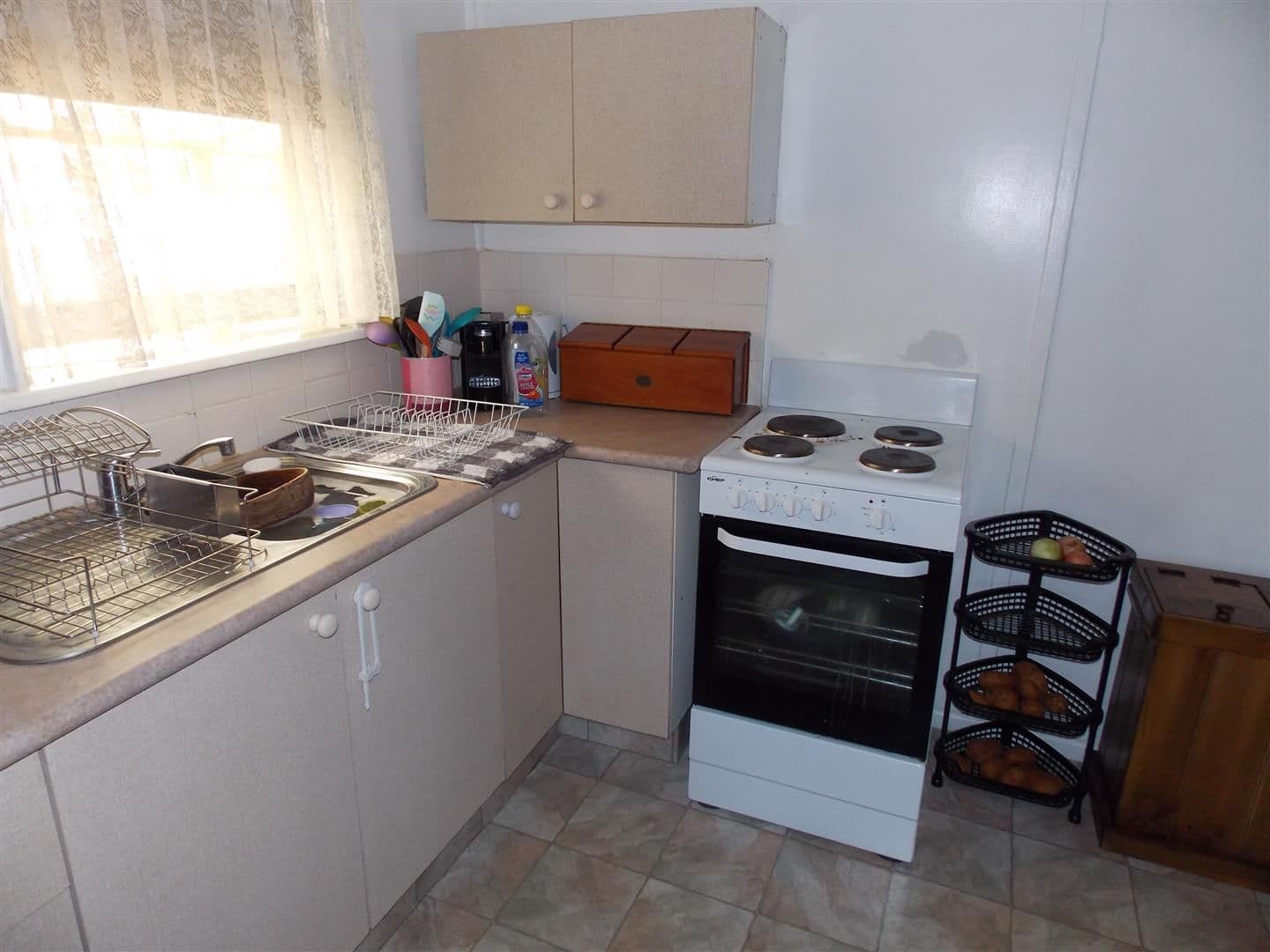 8 Porter Street, PARKES NSW 2870, Parkes - Thumbnail 2