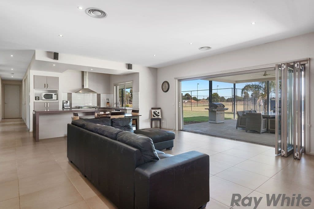 54A Katamatite-Yarrawonga Road, Yarrawonga VIC 3730, Yarrawonga - Thumbnail 5