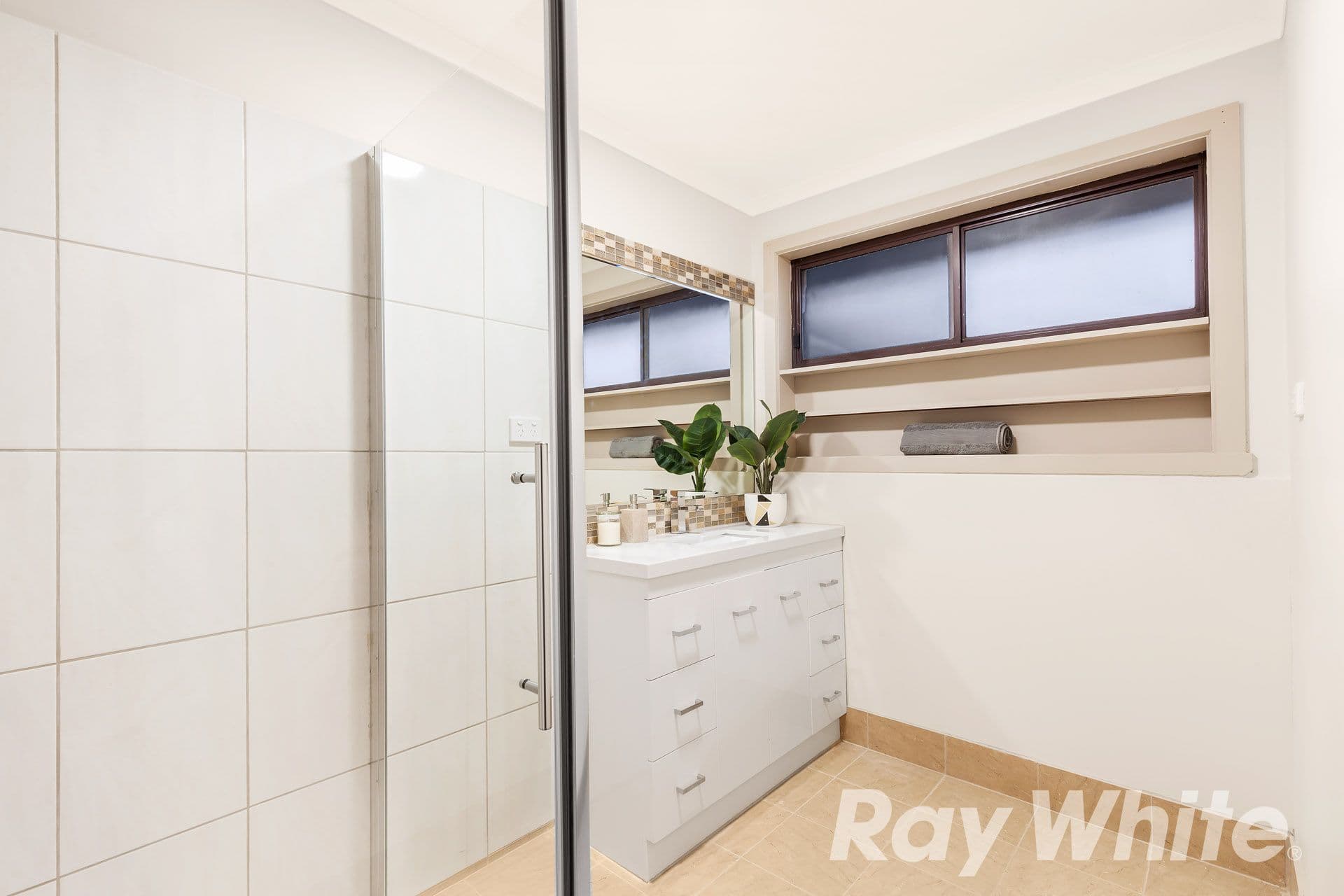 1 Kent Road, Lalor VIC 3075, Lalor - Thumbnail 7