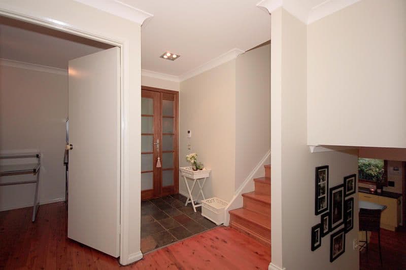 12 Caldarra Avenue, ENGADINE NSW 2233, Engadine - Thumbnail 8