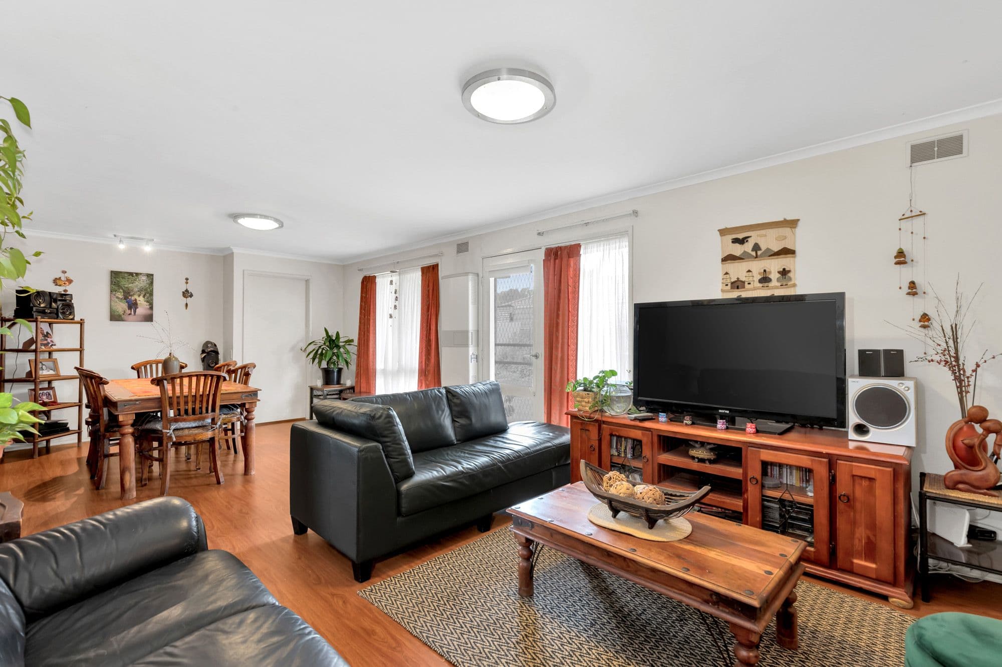 211 Morris Road, Hoppers Crossing VIC 3029, Hoppers Crossing - Thumbnail 2