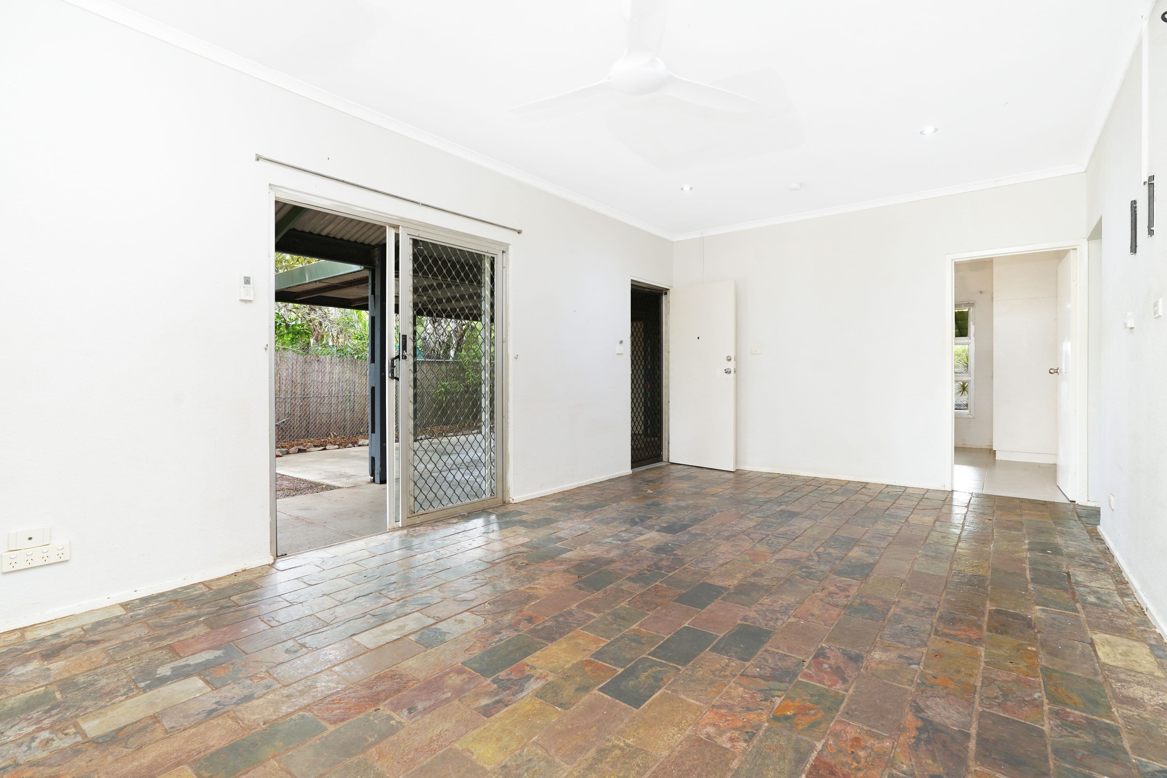 32 Dorisvale Crescent, Tiwi NT 0810, Tiwi - Thumbnail 3