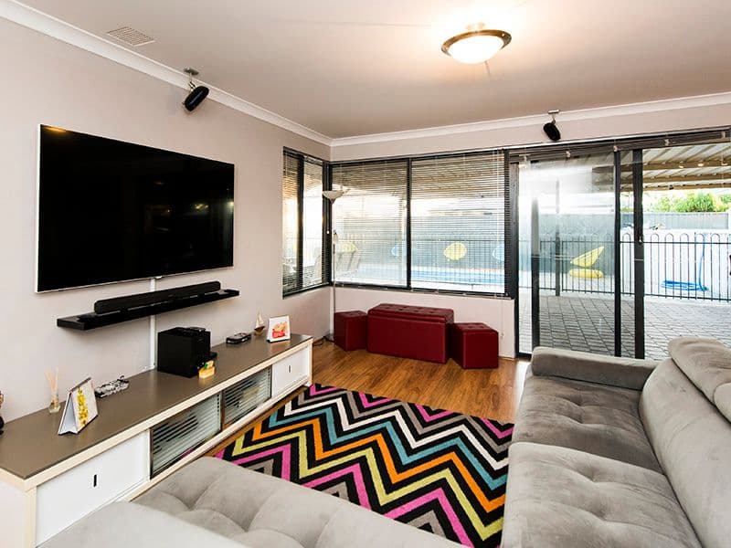 18 Waxflower Bend, Huntingdale WA 6110, Huntingdale - Thumbnail 3
