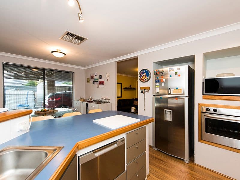 18 Waxflower Bend, Huntingdale WA 6110, Huntingdale - Thumbnail 6
