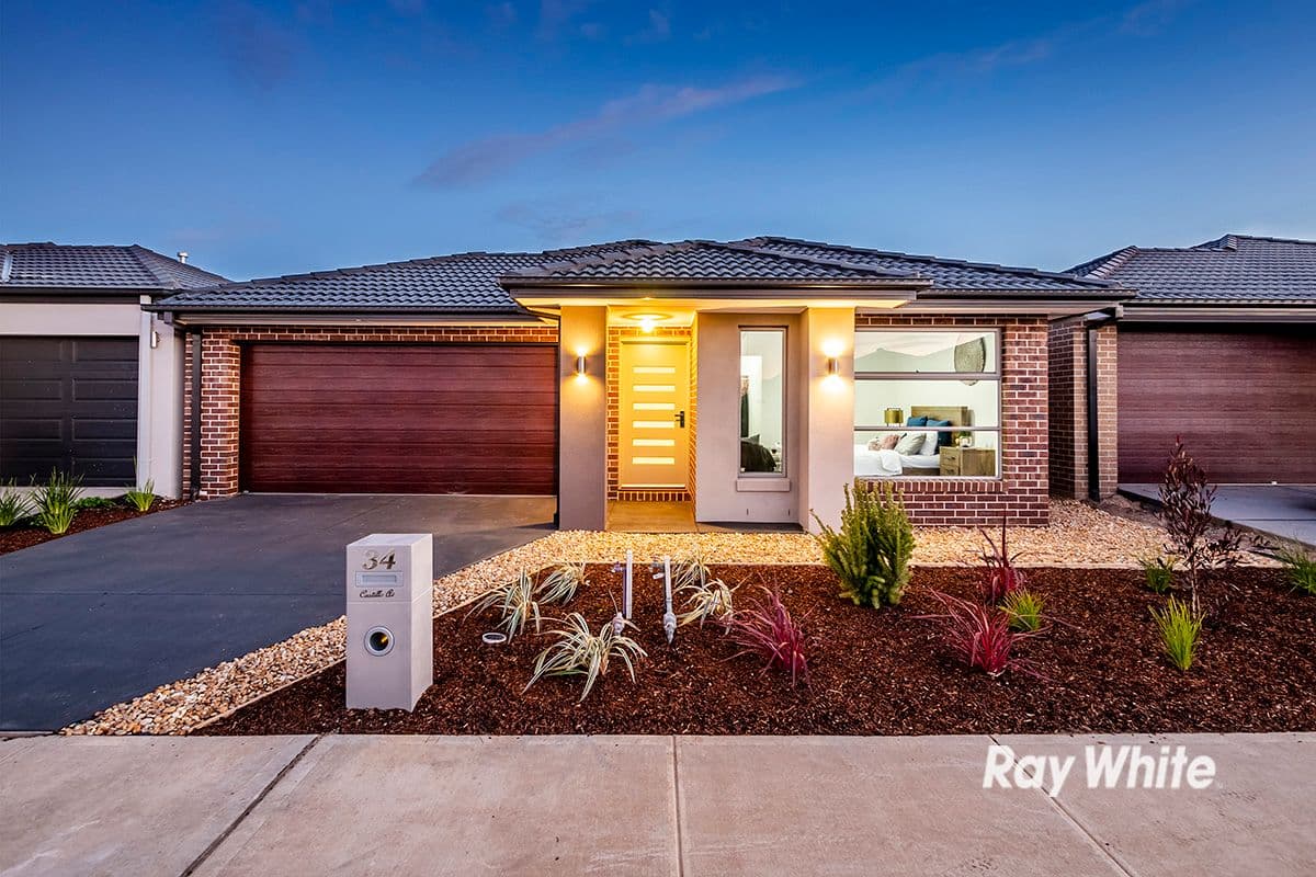 34 Castillo Avenue, Clyde North VIC 3978, Clyde North - Image 1