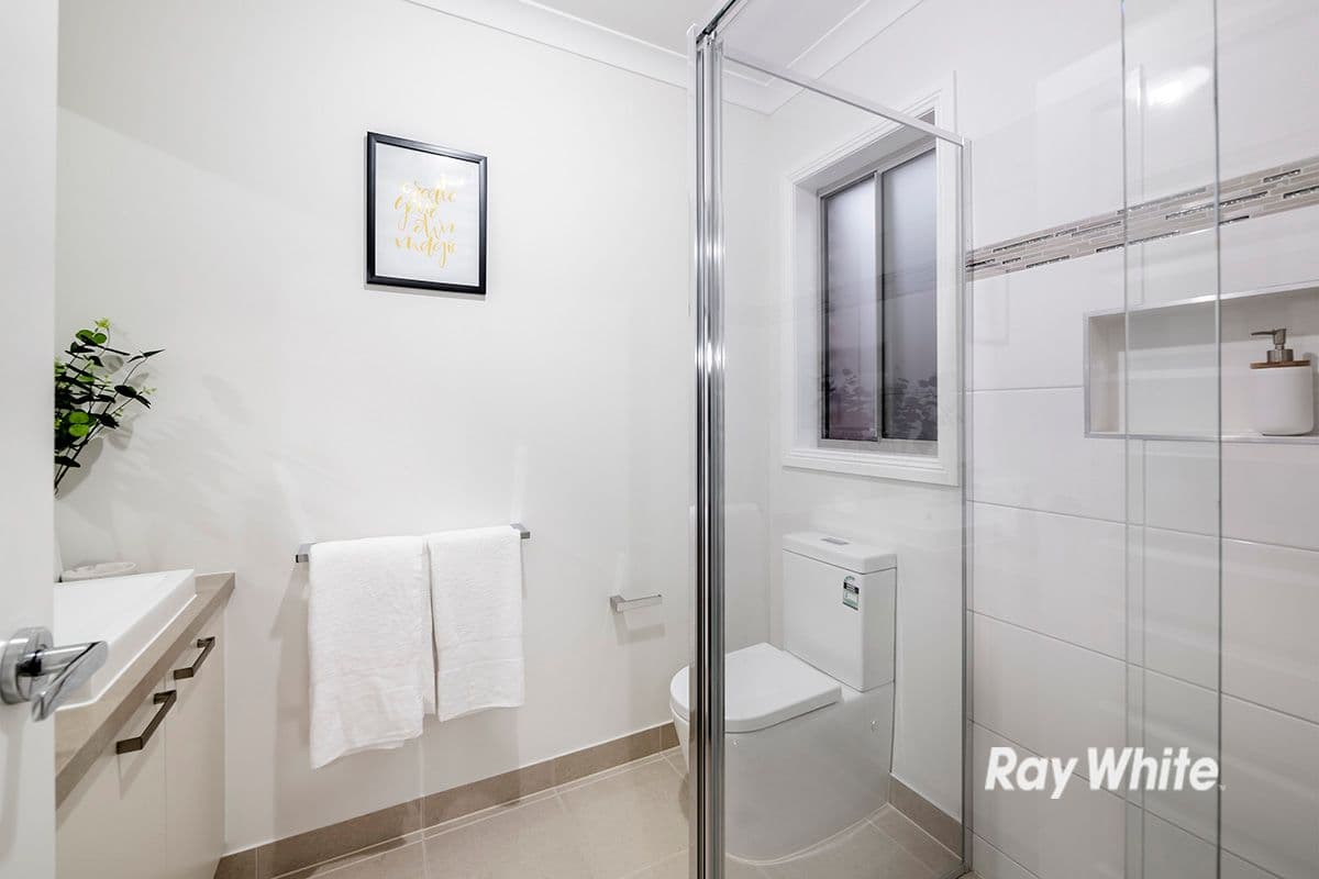 34 Castillo Avenue, Clyde North VIC 3978, Clyde North - Thumbnail 7