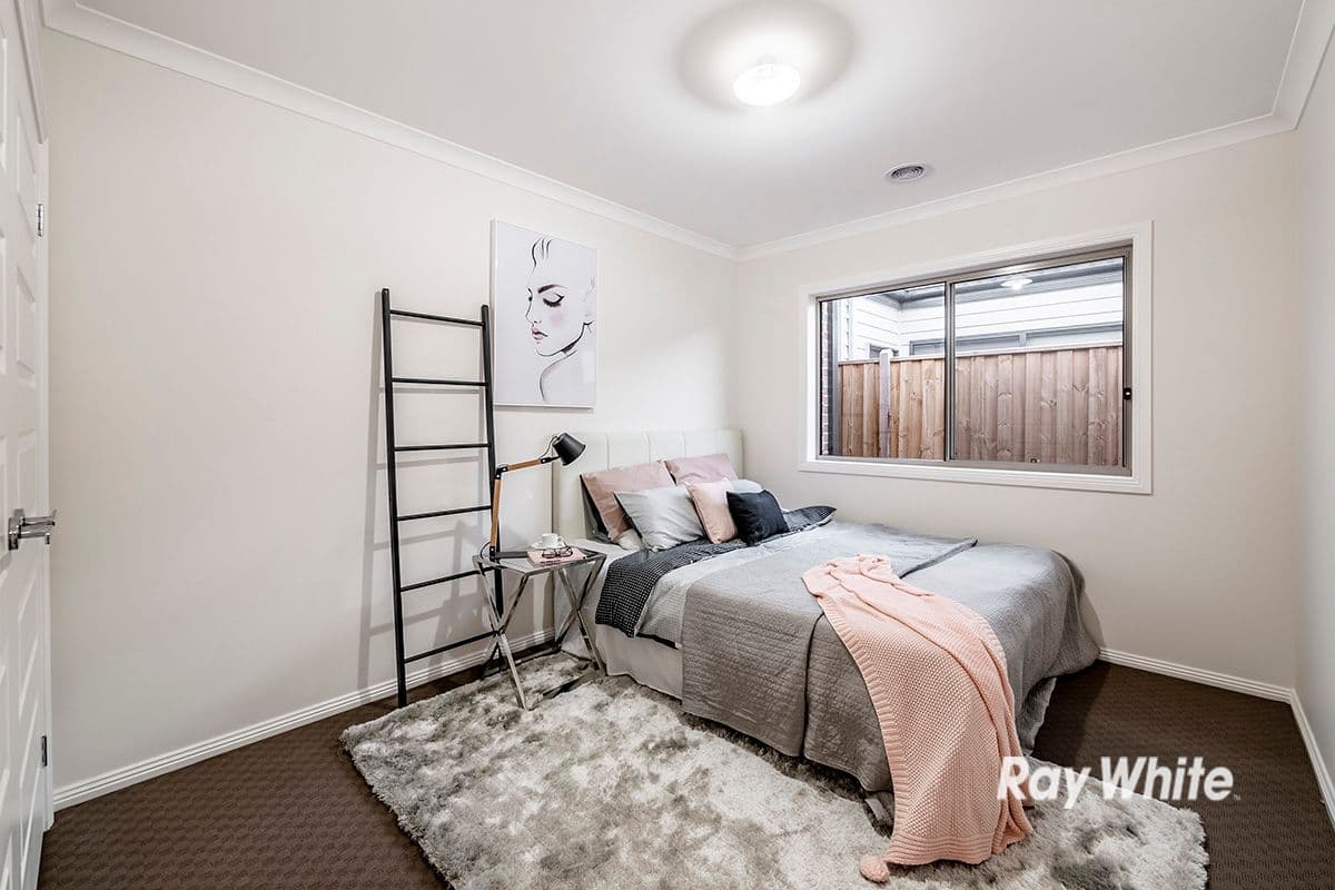 34 Castillo Avenue, Clyde North VIC 3978, Clyde North - Thumbnail 8