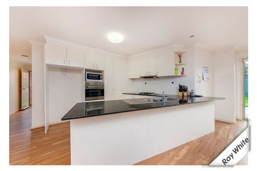 29 Tea Gardens, GUNGAHLIN ACT 2912, Gungahlin - Thumbnail 2
