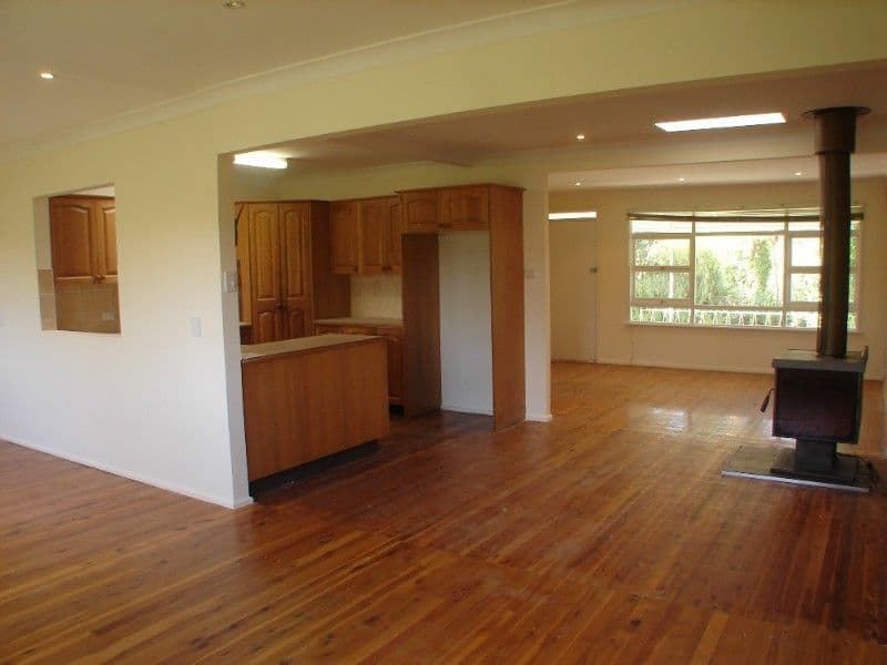 70 Ninth Avenue, LOFTUS NSW 2232, Loftus - Thumbnail 3