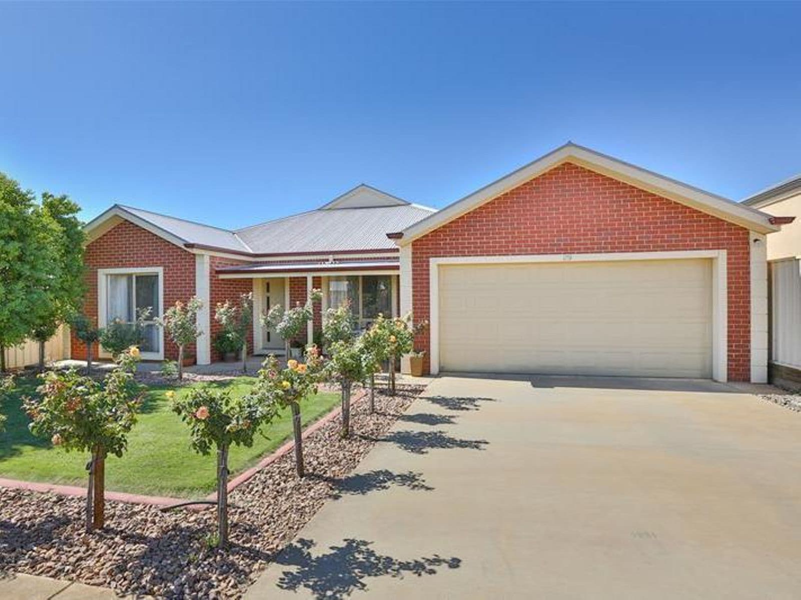 29 Drings Way, Gol Gol - Image 1