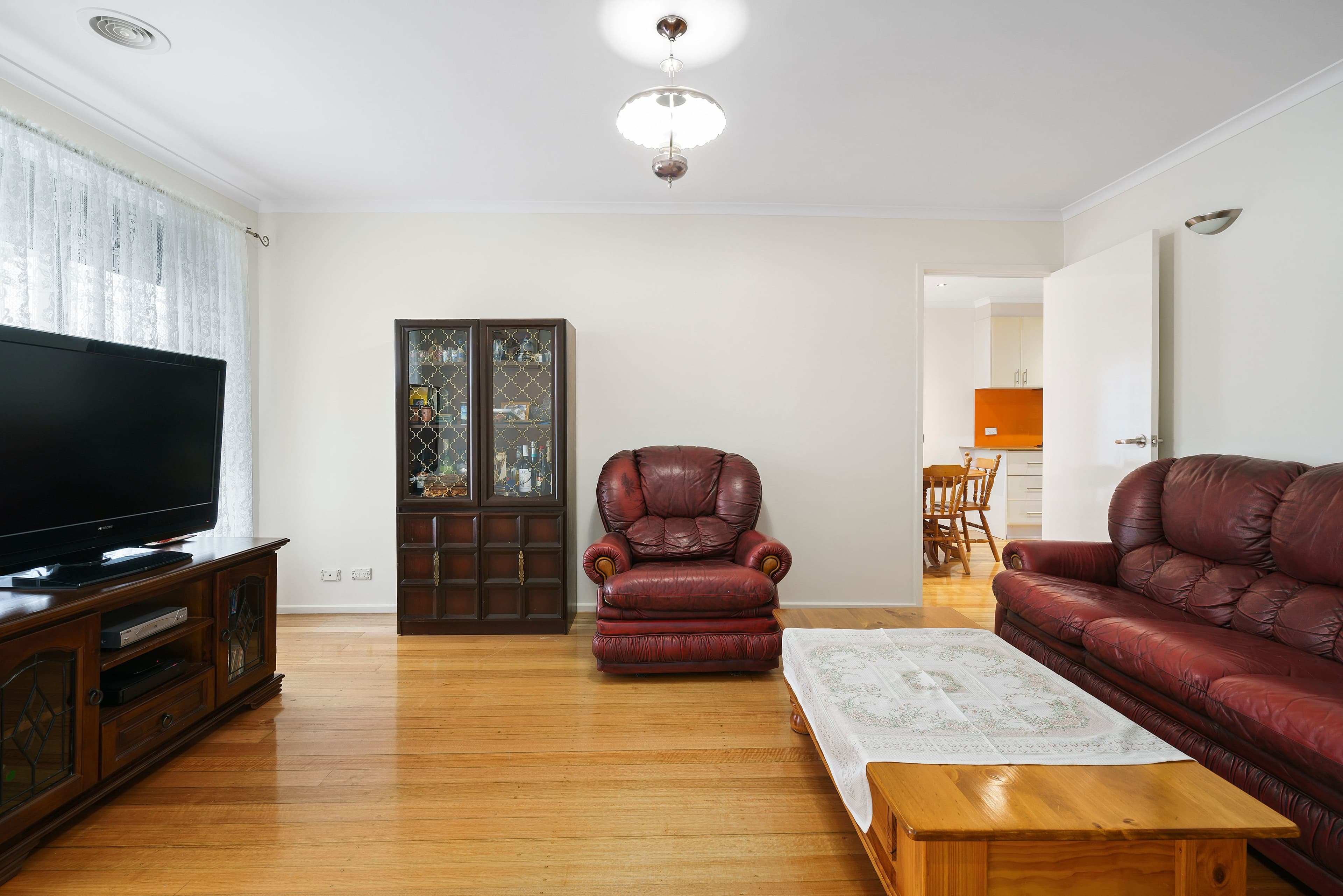 18 Larisa Road, St Albans VIC 3021, St Albans - Thumbnail 2