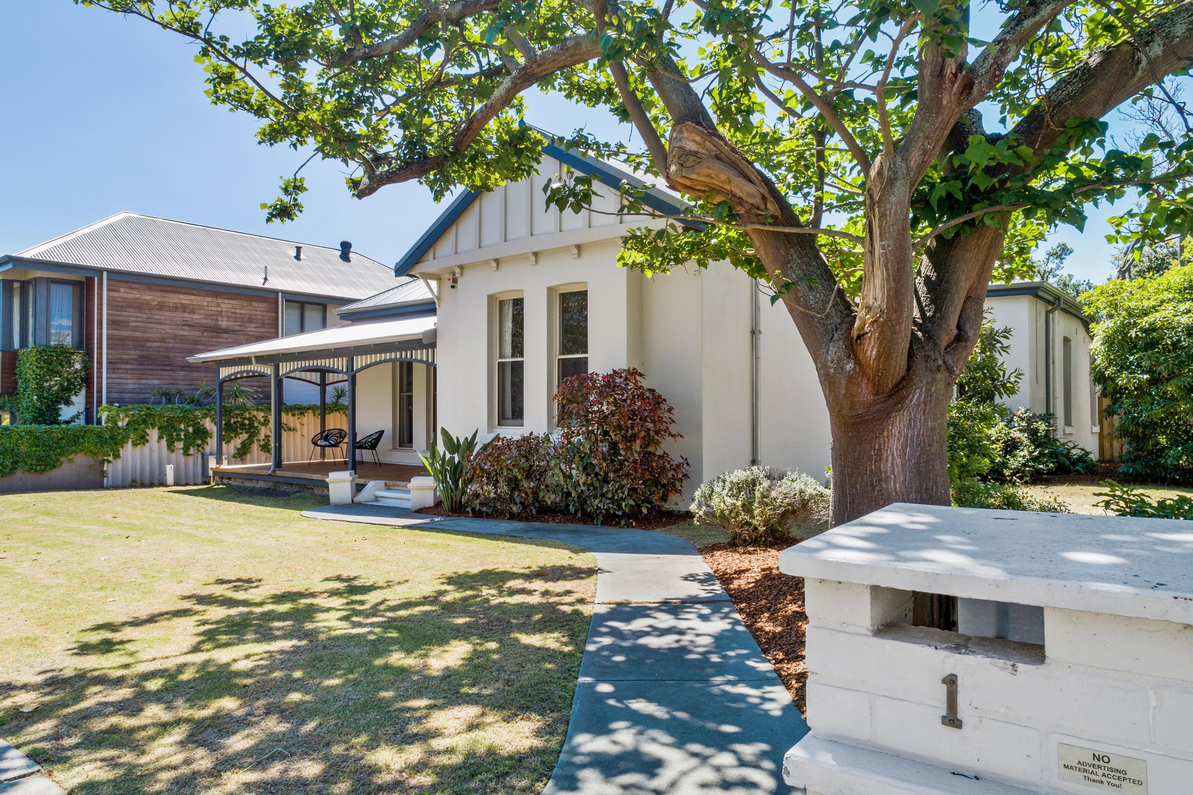 1 Fraser Street, Swanbourne WA 6010, Swanbourne - Thumbnail 2