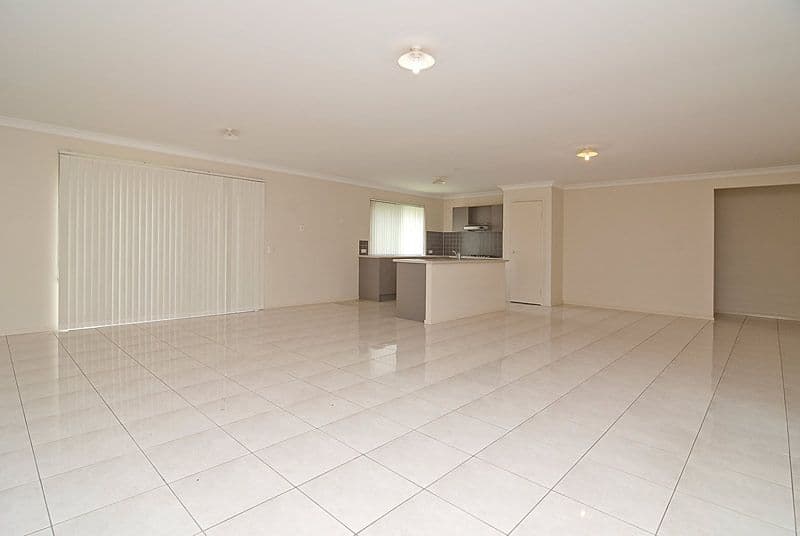 8 Moxey Street, MARSDEN QLD 4132, Marsden - Thumbnail 2