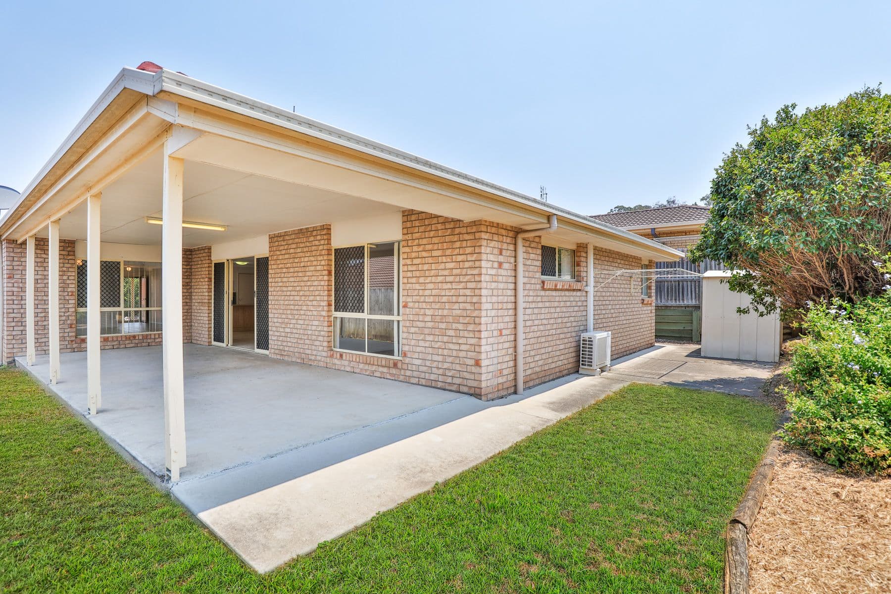 36 Mountain View Crescent, Mount Warren Park QLD 4207, Mount Warren Park - Thumbnail 2