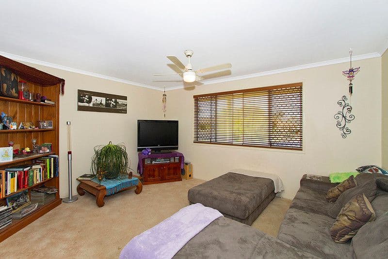 14 Spindle Street, PALM BEACH QLD 4221, Palm Beach - Thumbnail 2