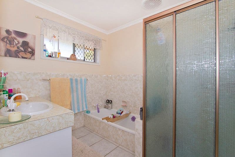 14 Spindle Street, PALM BEACH QLD 4221, Palm Beach - Thumbnail 6